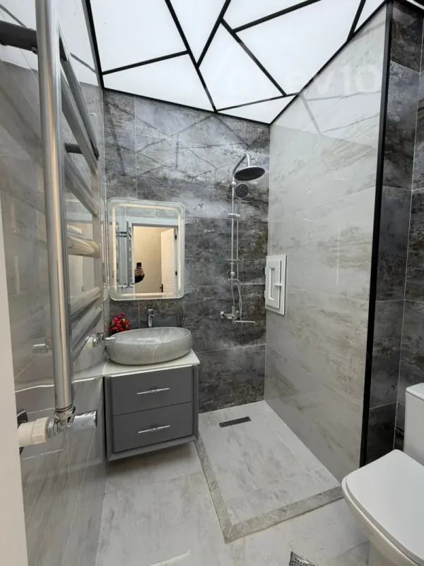 Satılır 2 otaqlı yeni tikili 55 m²