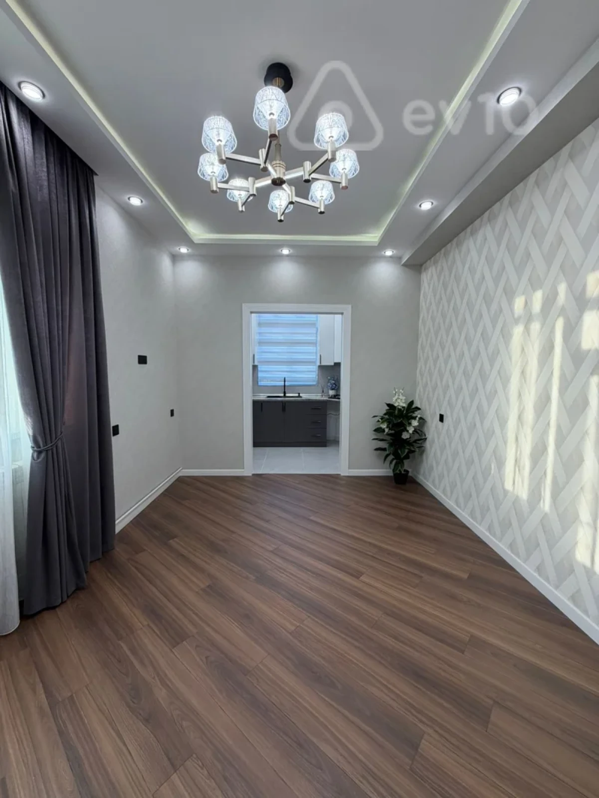 Satılır 2 otaqlı yeni tikili 55 m²