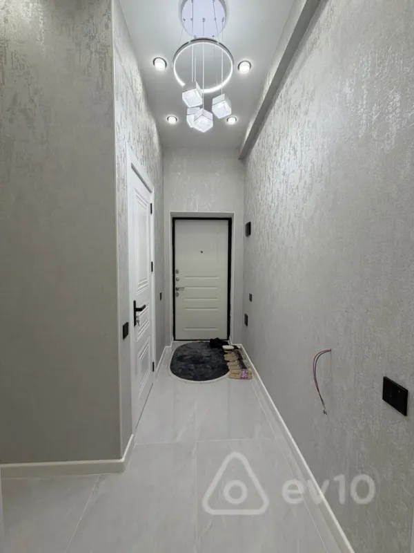 Satılır 2 otaqlı yeni tikili 55 m²