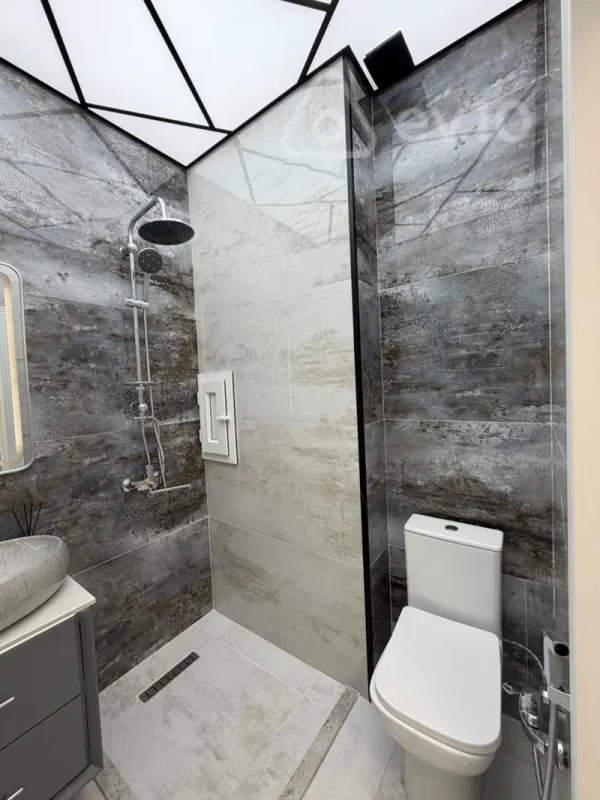 Satılır 2 otaqlı yeni tikili 55 m²