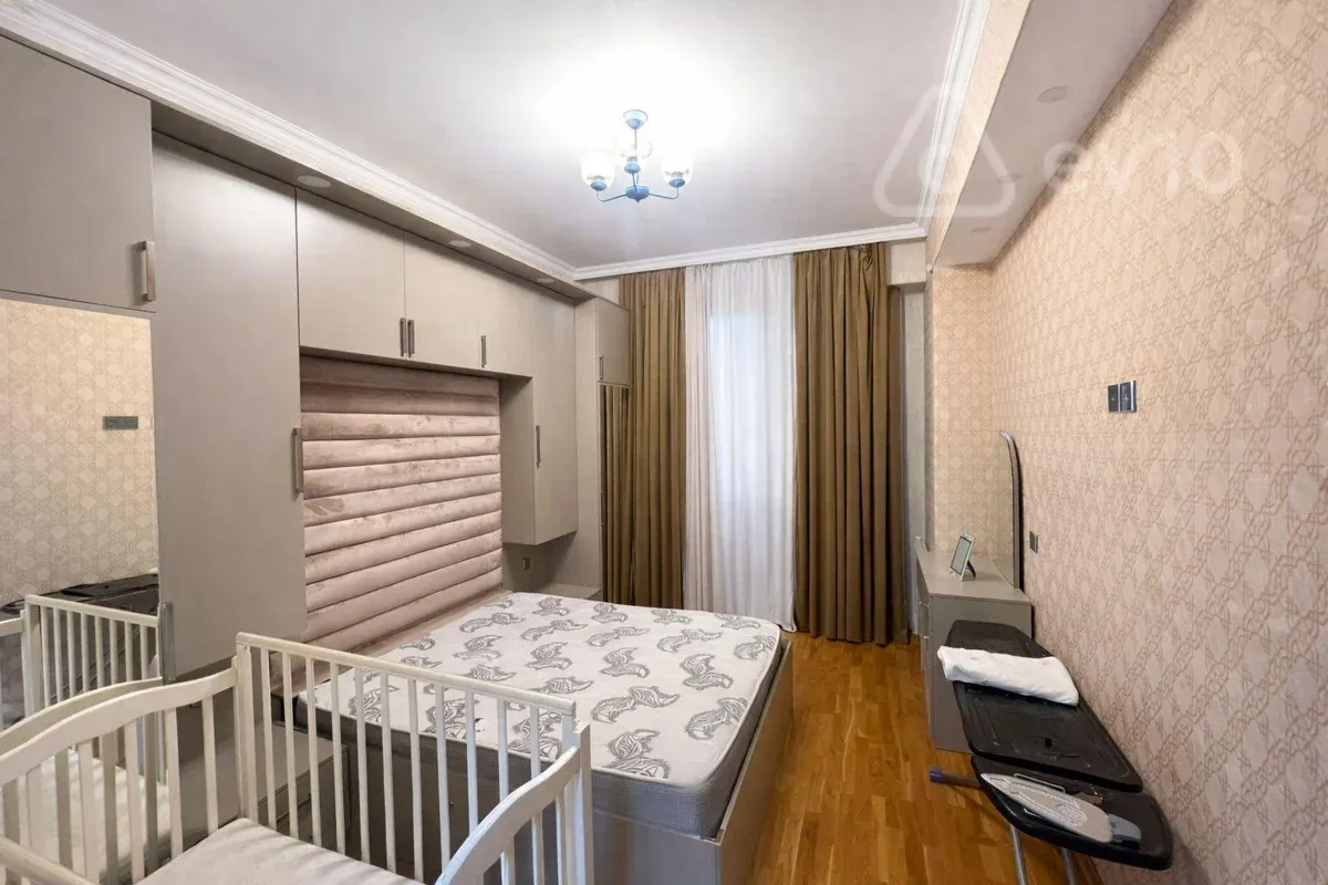 Kirayə verilir 2 otaqlı yeni tikili 70 m²