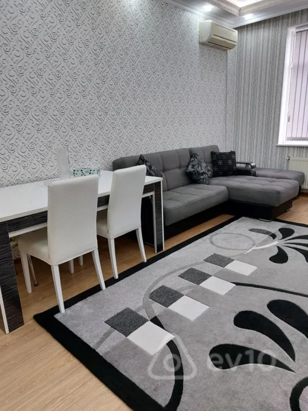 Kirayə verilir 3 otaqlı yeni tikili 60 m²