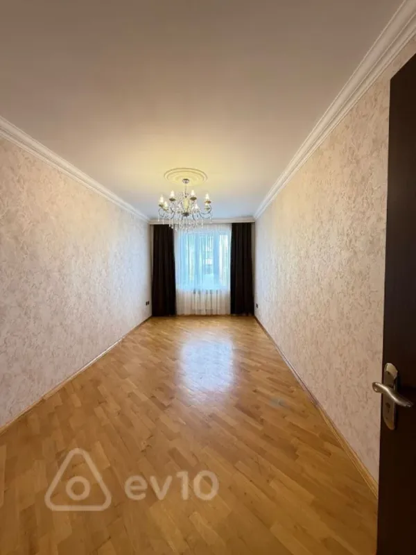 Satılır 2 otaqlı yeni tikili 61 m²