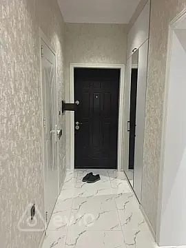 Kirayə verilir 2 otaqlı yeni tikili 65 m²