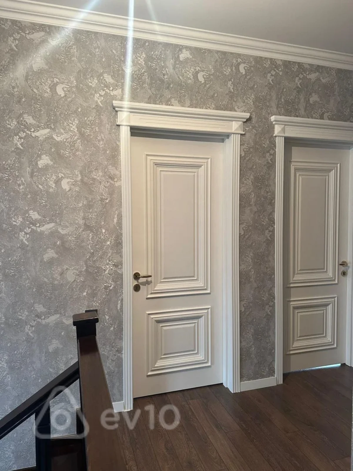 Satılır 5 otaqlı həyət evi 180 m²