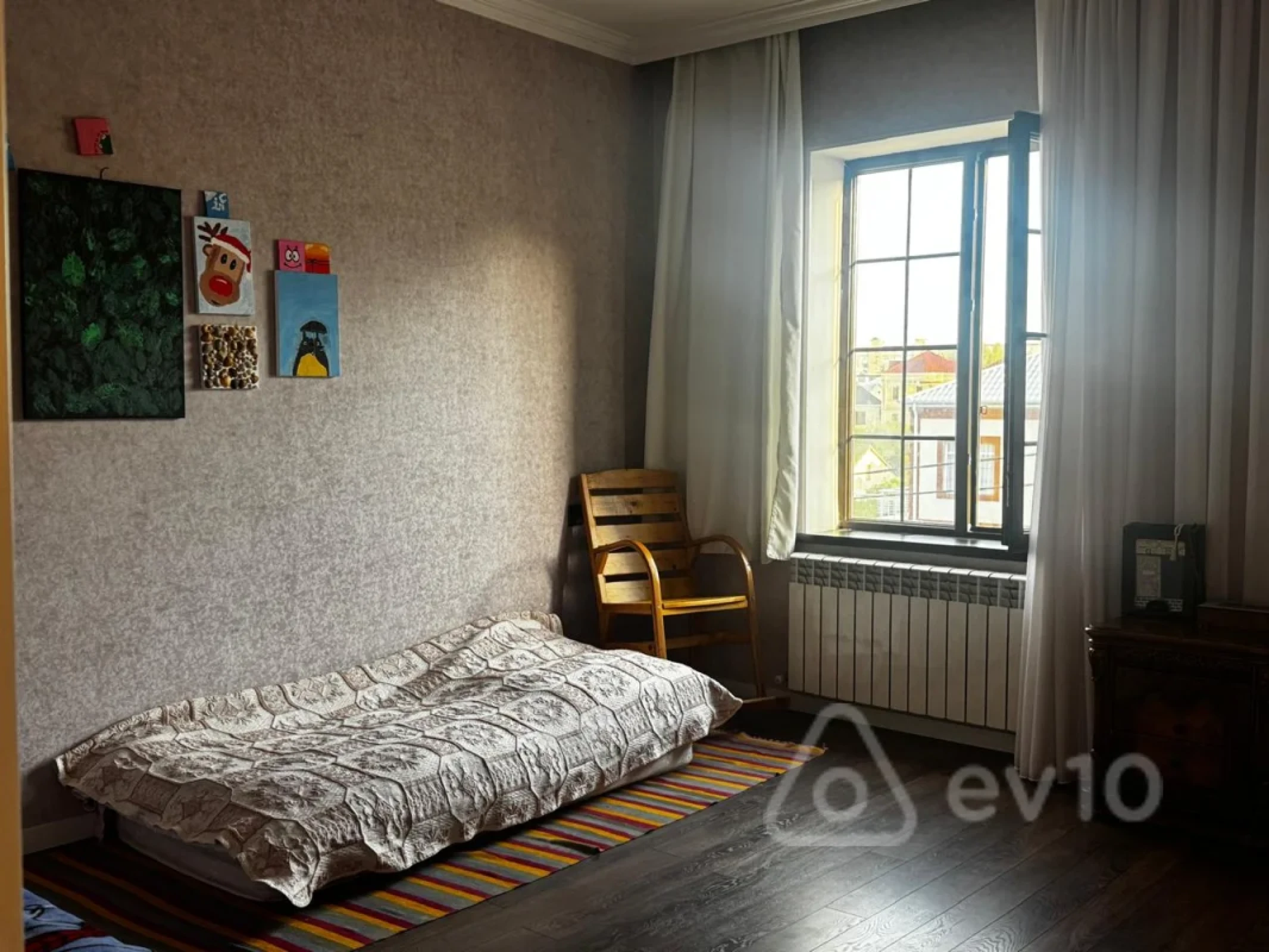 Satılır 5 otaqlı həyət evi 180 m²