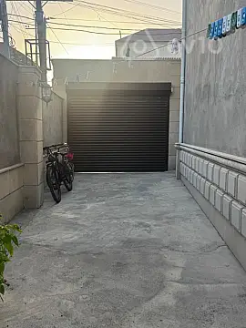 Satılır 5 otaqlı həyət evi 180 m²