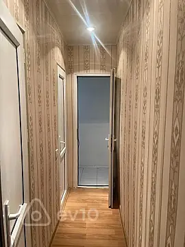 Kirayə verilir 3 otaqlı köhnə tikili 80 m²