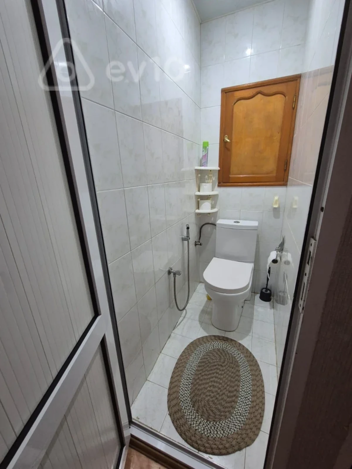 Satılır 4 otaqlı köhnə tikili 90 m²