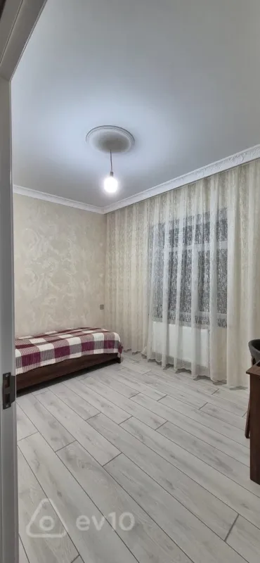 Satılır 3 otaqlı həyət evi 110 m²