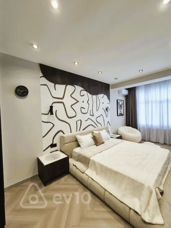 Kirayə verilir 3 otaqlı yeni tikili 90 m²