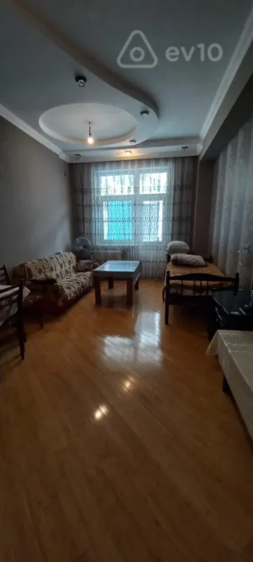 Satılır 2 otaqlı yeni tikili 70 m²