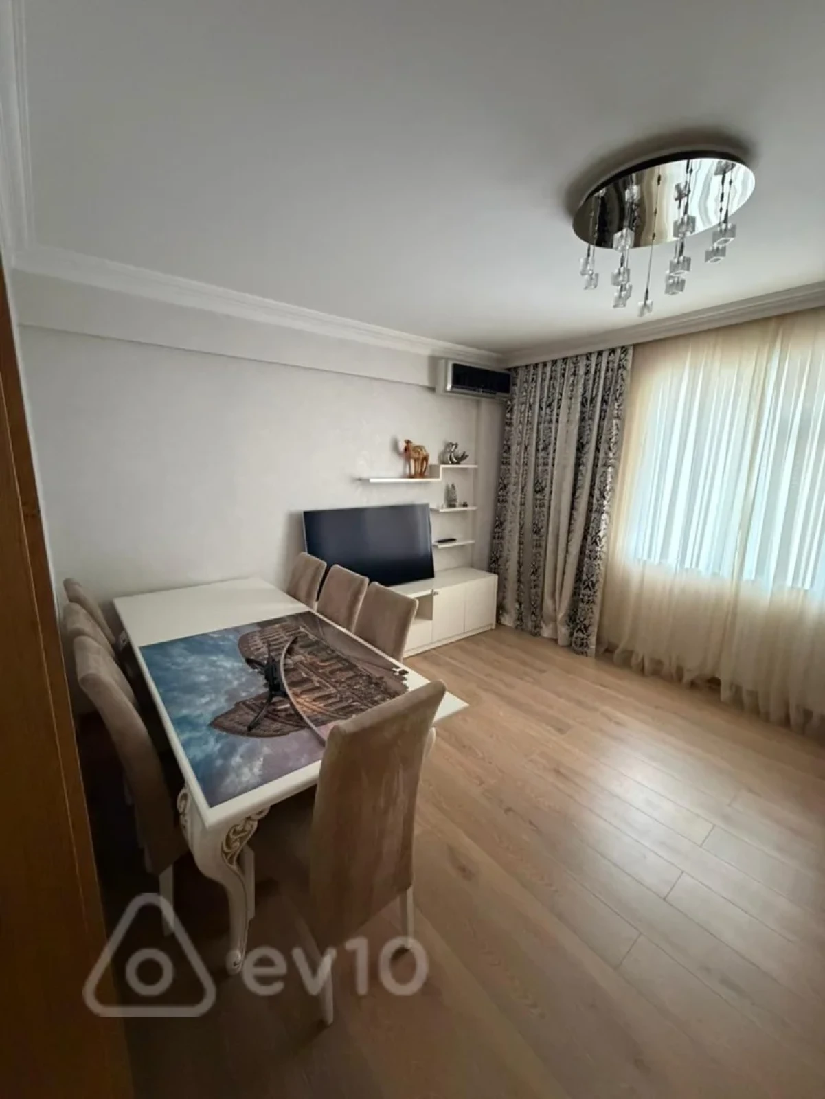 Kirayə verilir 3 otaqlı yeni tikili 125 m²