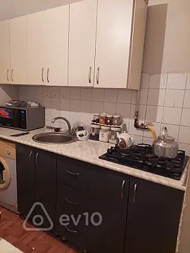 Kirayə verilir 2 otaqlı yeni tikili 35 m²