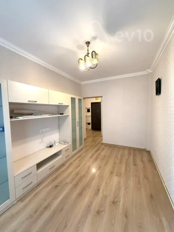 Satılır 2 otaqlı yeni tikili 47 m²