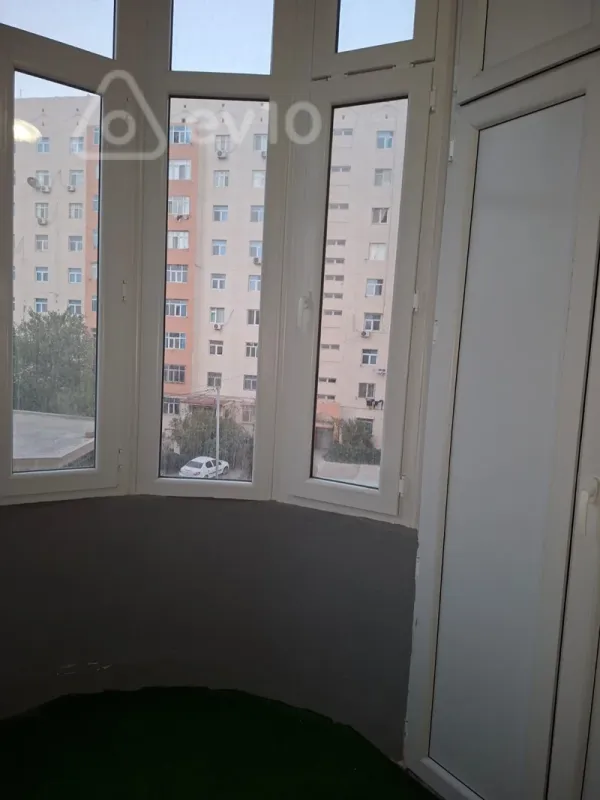 Kirayə verilir 2 otaqlı yeni tikili 78 m²