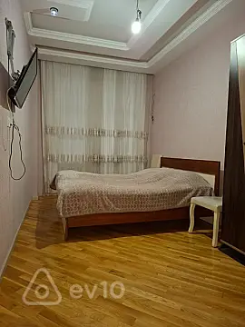 Kirayə verilir 2 otaqlı yeni tikili 78 m²