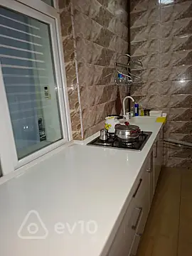 Kirayə verilir 2 otaqlı yeni tikili 78 m²