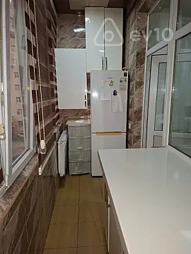 Kirayə verilir 2 otaqlı yeni tikili 78 m²