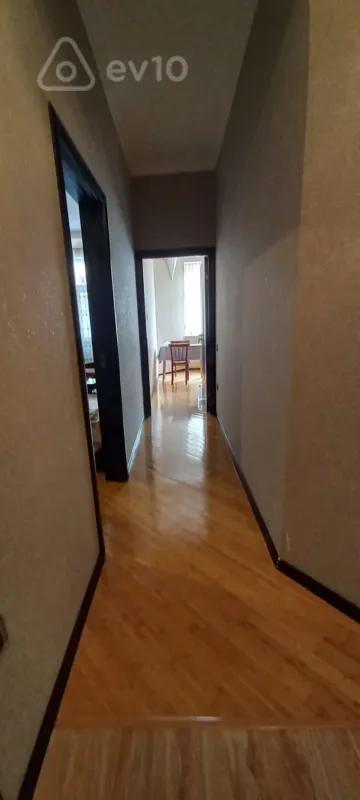 Satılır 2 otaqlı yeni tikili 63 m²