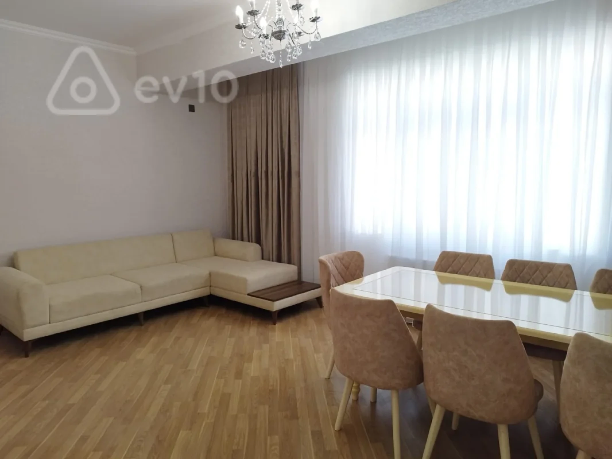 Kirayə verilir 3 otaqlı yeni tikili 112 m²