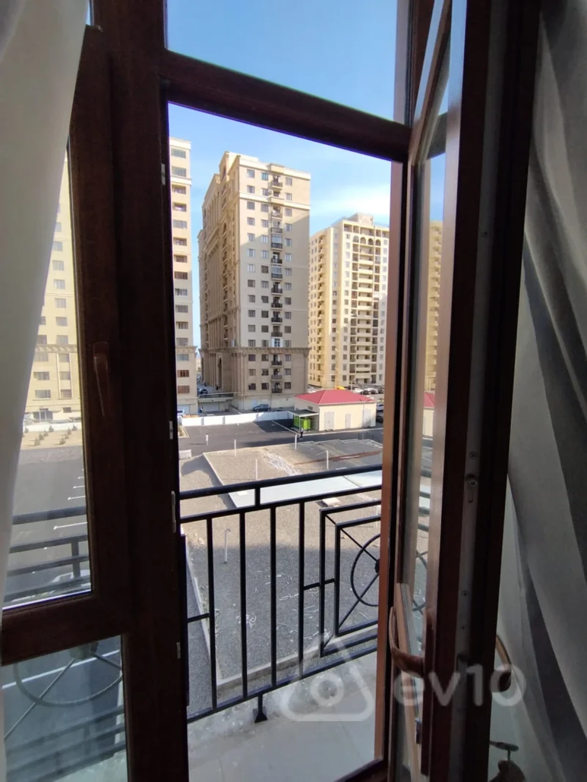 Kirayə verilir 3 otaqlı yeni tikili 112 m²