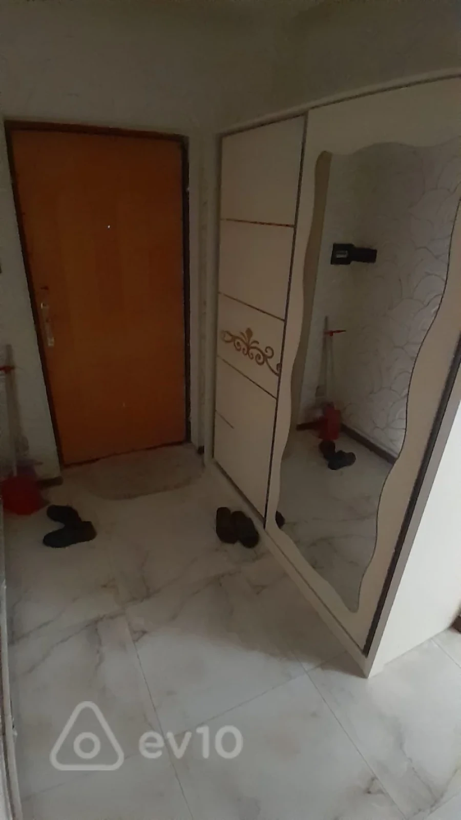 Kirayə verilir 2 otaqlı yeni tikili 68 m²