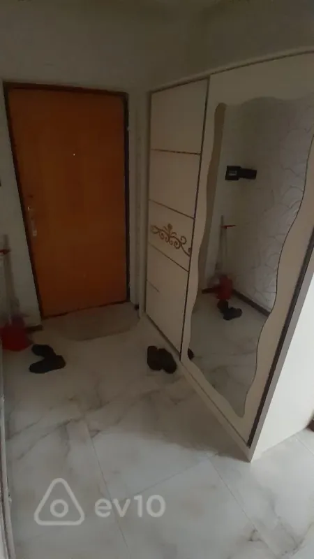 Kirayə verilir 2 otaqlı yeni tikili 68 m²