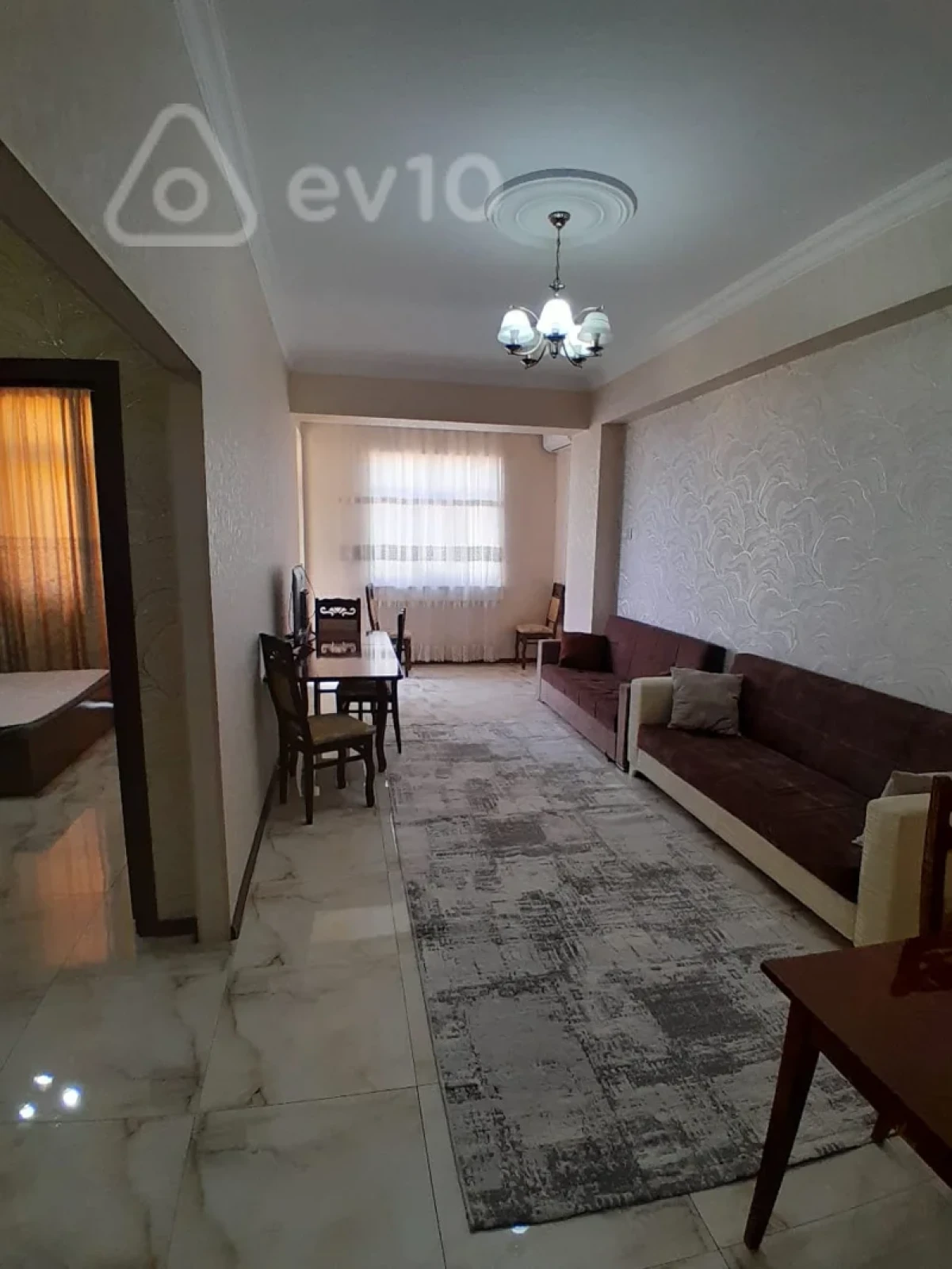 Kirayə verilir 2 otaqlı yeni tikili 68 m²