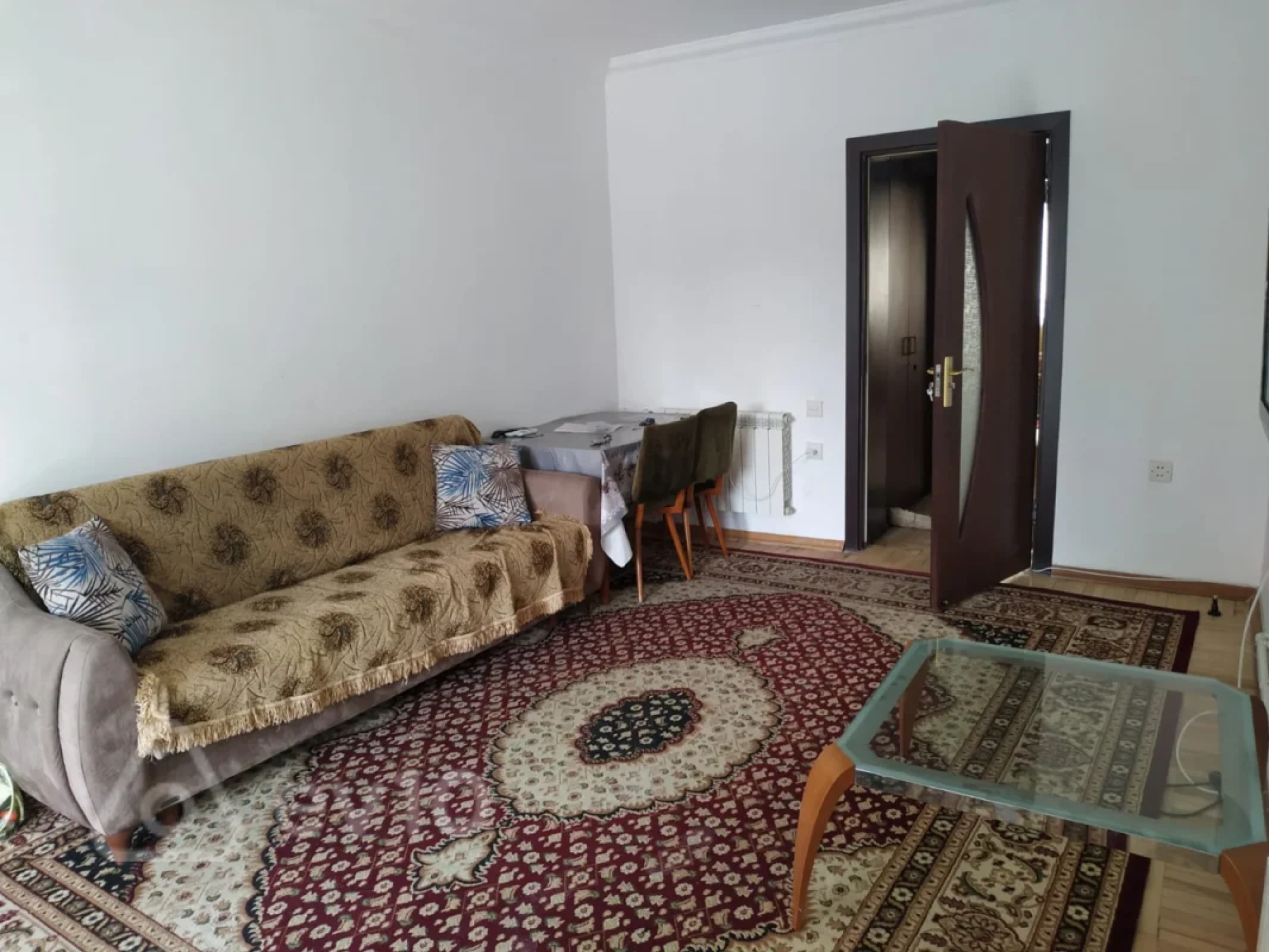 Kirayə verilir 3 otaqlı köhnə tikili 65 m²