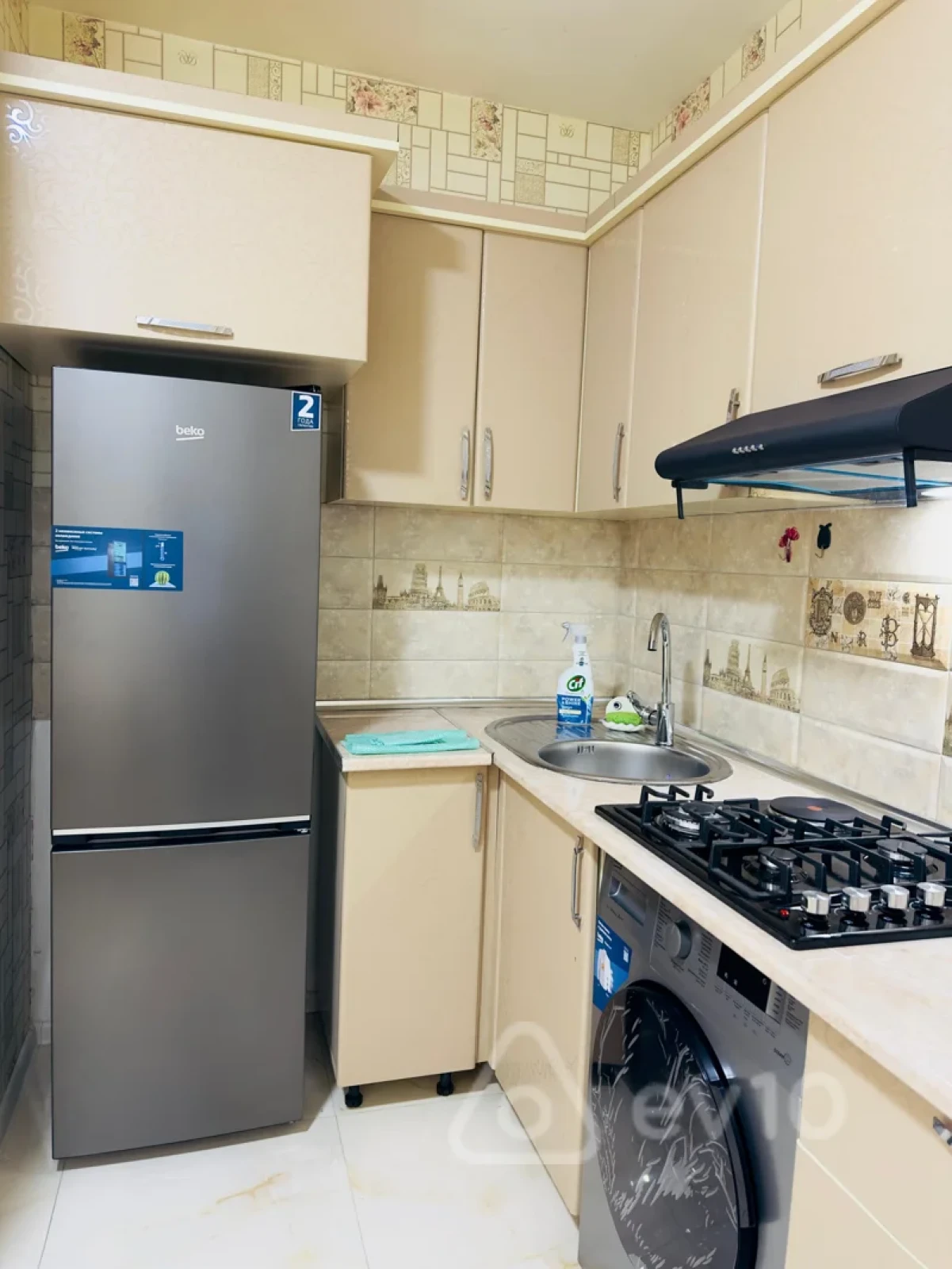 Kirayə verilir 3 otaqlı yeni tikili 120 m²