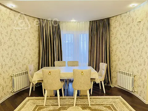 Kirayə verilir 3 otaqlı yeni tikili 120 m²