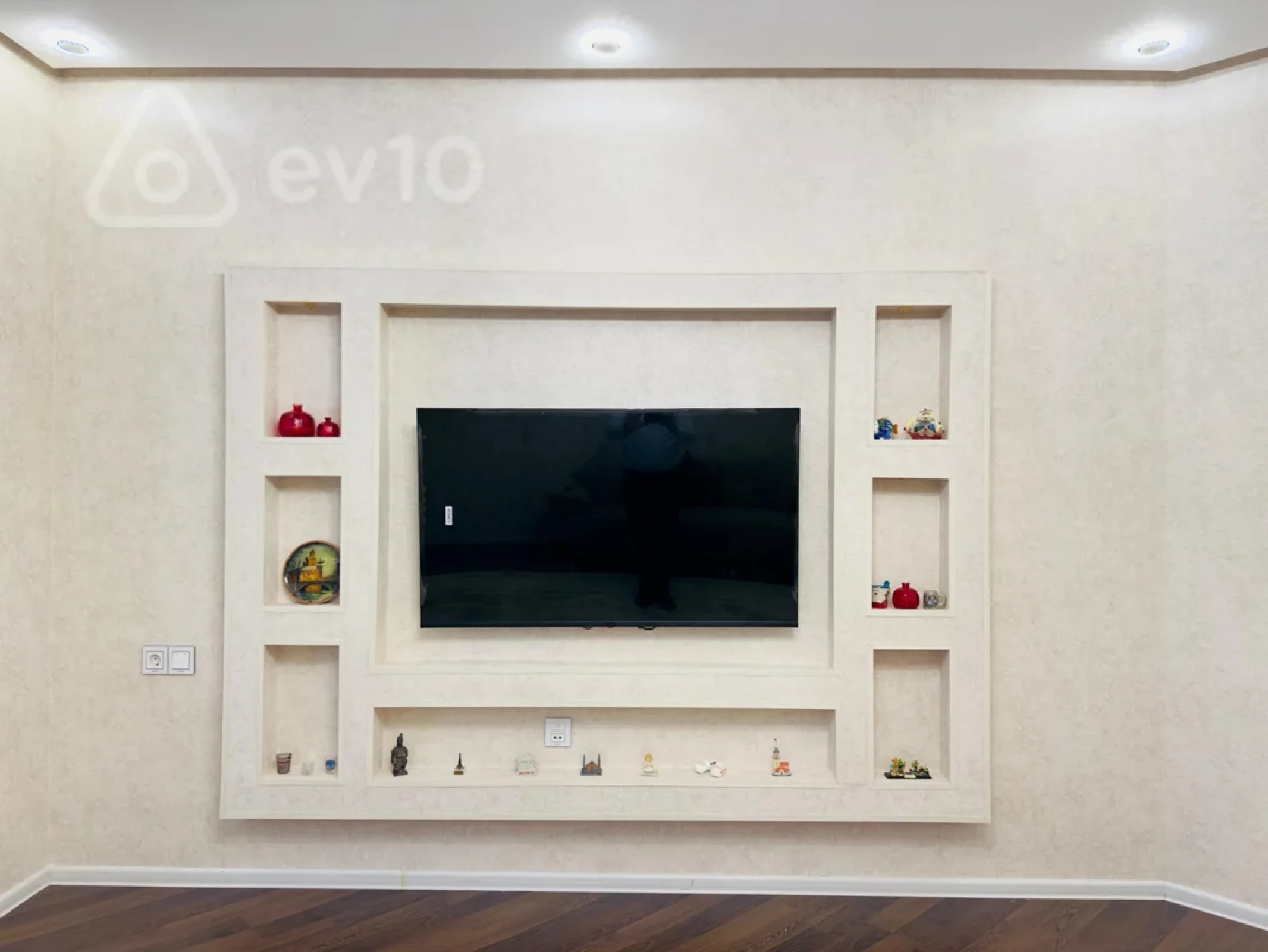 Kirayə verilir 3 otaqlı yeni tikili 120 m²