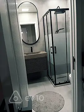 Satılır 2 otaqlı yeni tikili 60 m²