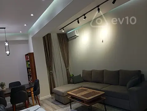 Satılır 2 otaqlı yeni tikili 60 m²