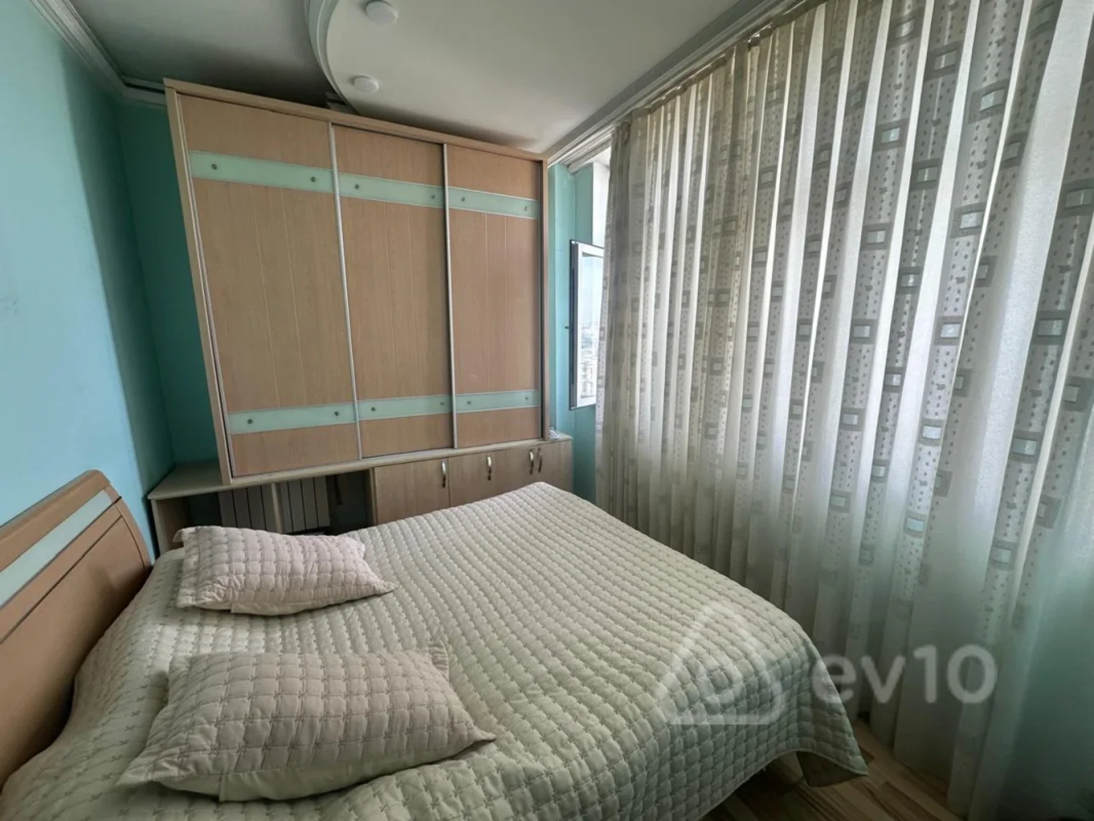 Satılır 3 otaqlı yeni tikili 80 m²