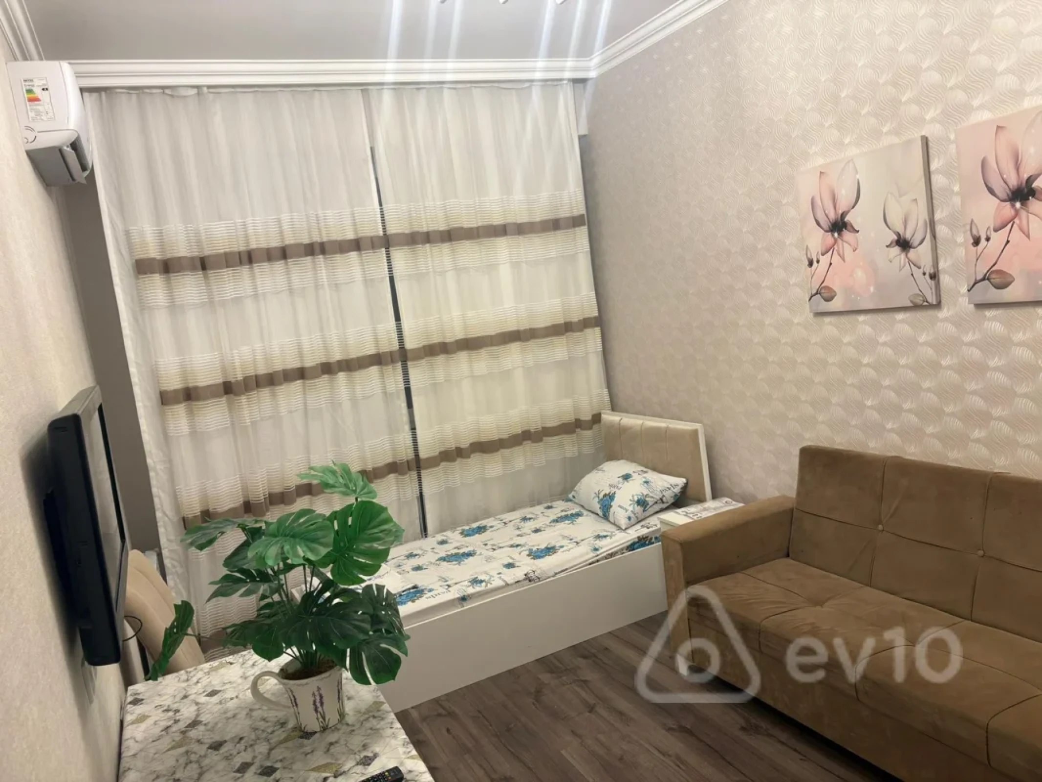 Kirayə verilir 2 otaqlı yeni tikili 62 m²