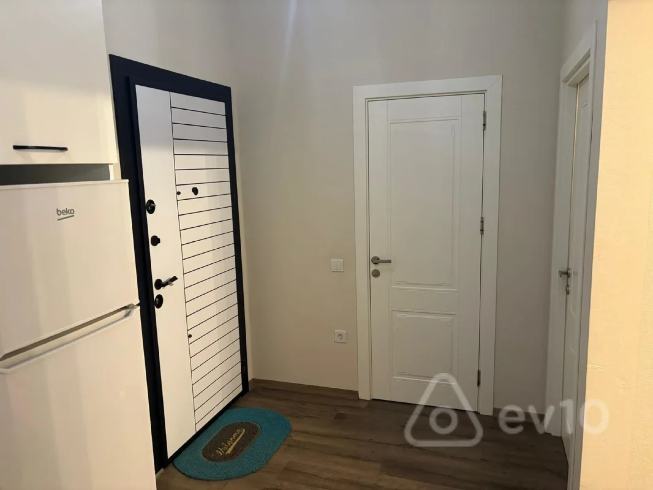 Kirayə verilir 2 otaqlı yeni tikili 62 m²