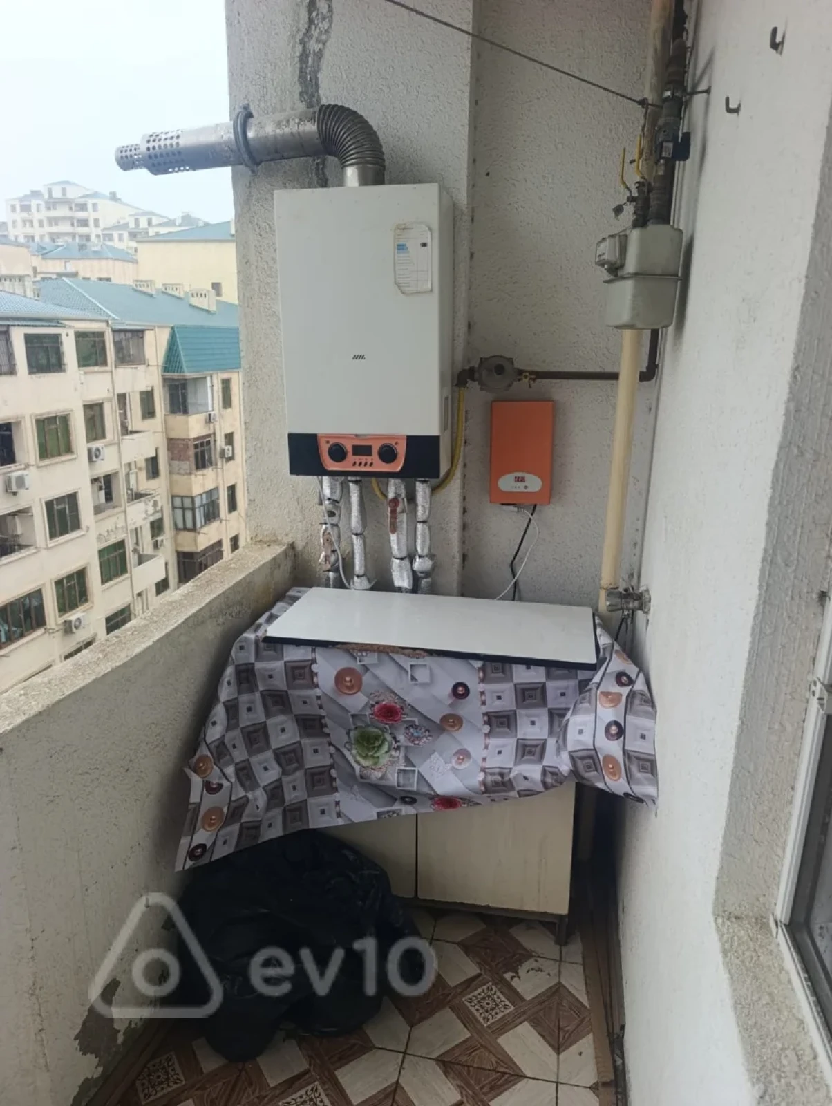 Kirayə verilir 3 otaqlı yeni tikili 75 m²