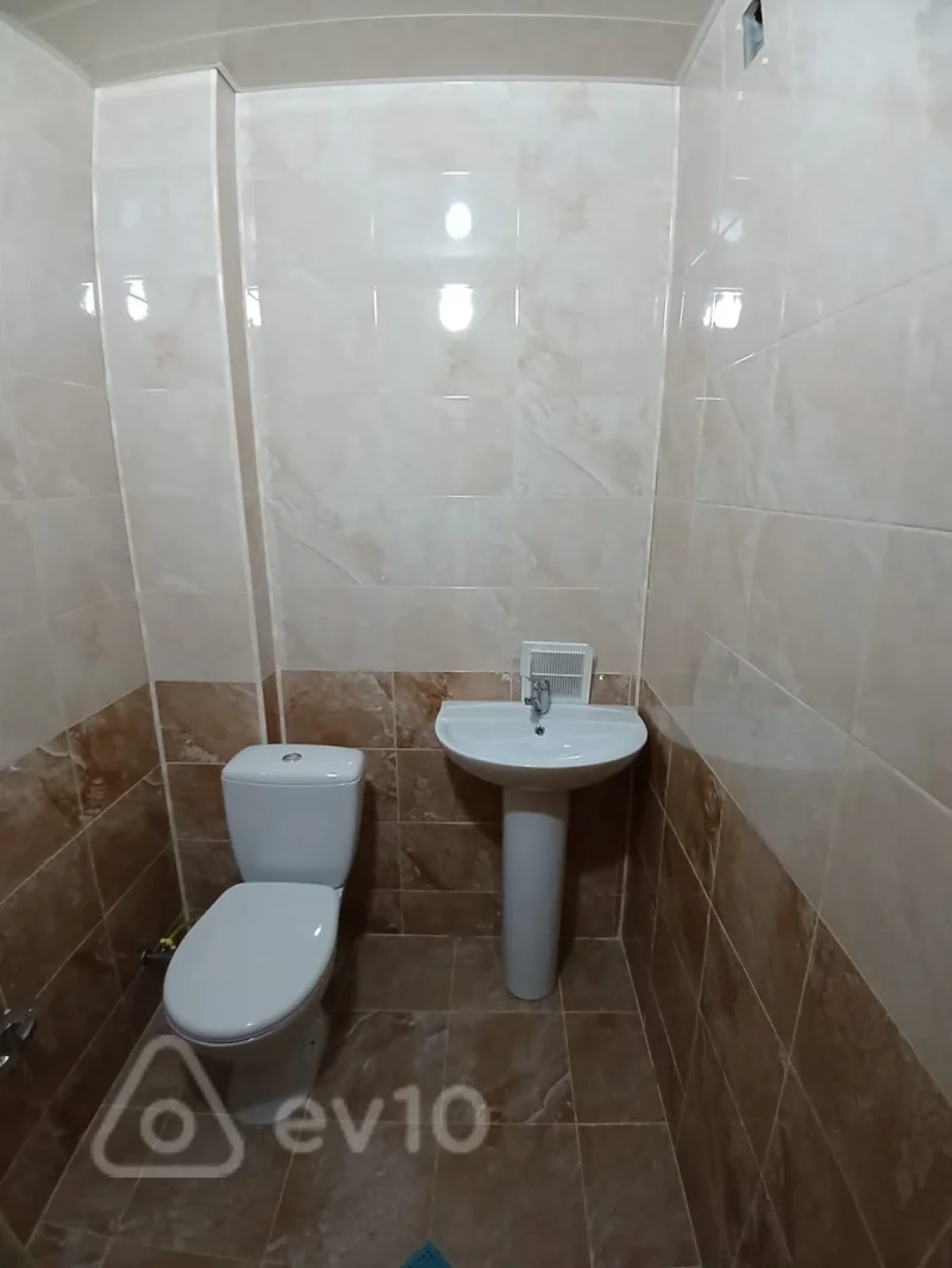 Satılır 4 otaqlı yeni tikili 110 m²