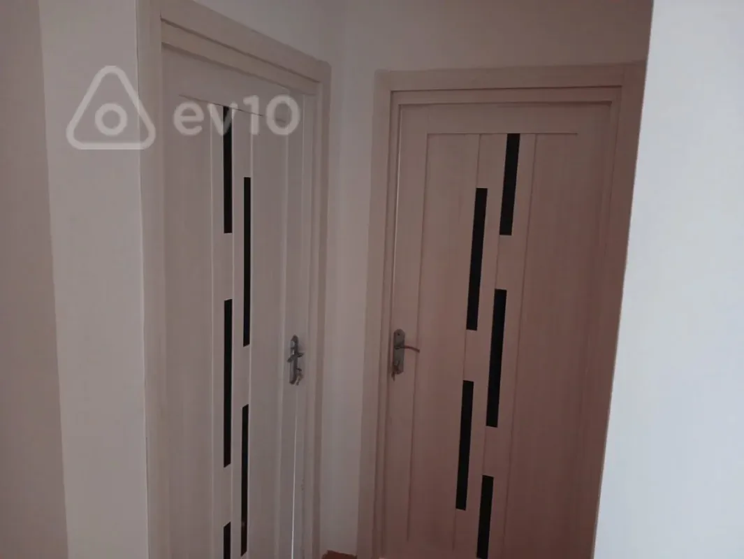 Satılır 4 otaqlı yeni tikili 110 m²