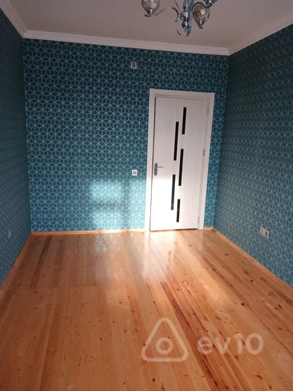 Satılır 4 otaqlı yeni tikili 110 m²