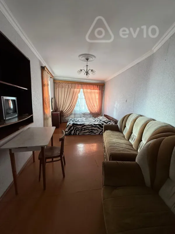 Kirayə verilir 2 otaqlı yeni tikili 50 m²