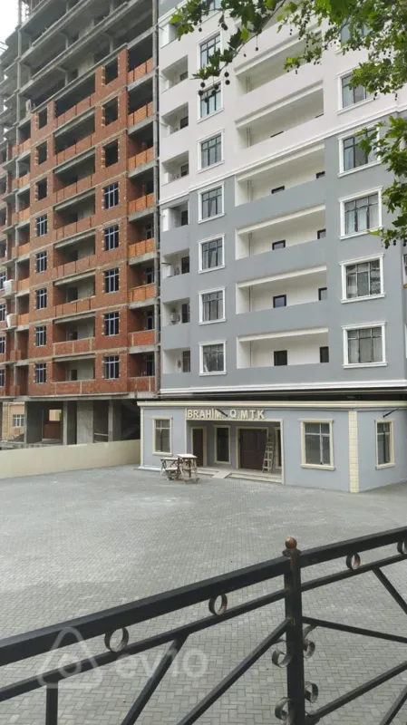 Satılır 2 otaqlı yeni tikili 53 m²
