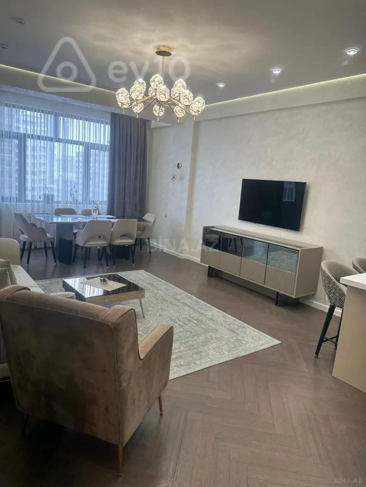 Kirayə verilir 3 otaqlı yeni tikili 107 m²