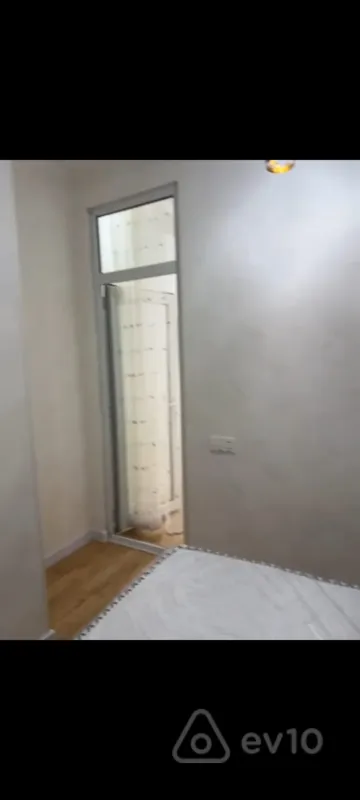 Kirayə verilir 2 otaqlı yeni tikili 32 m²