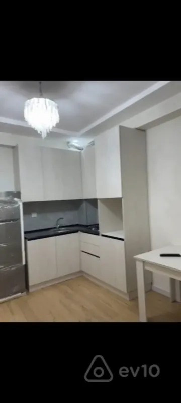 Kirayə verilir 2 otaqlı yeni tikili 32 m²