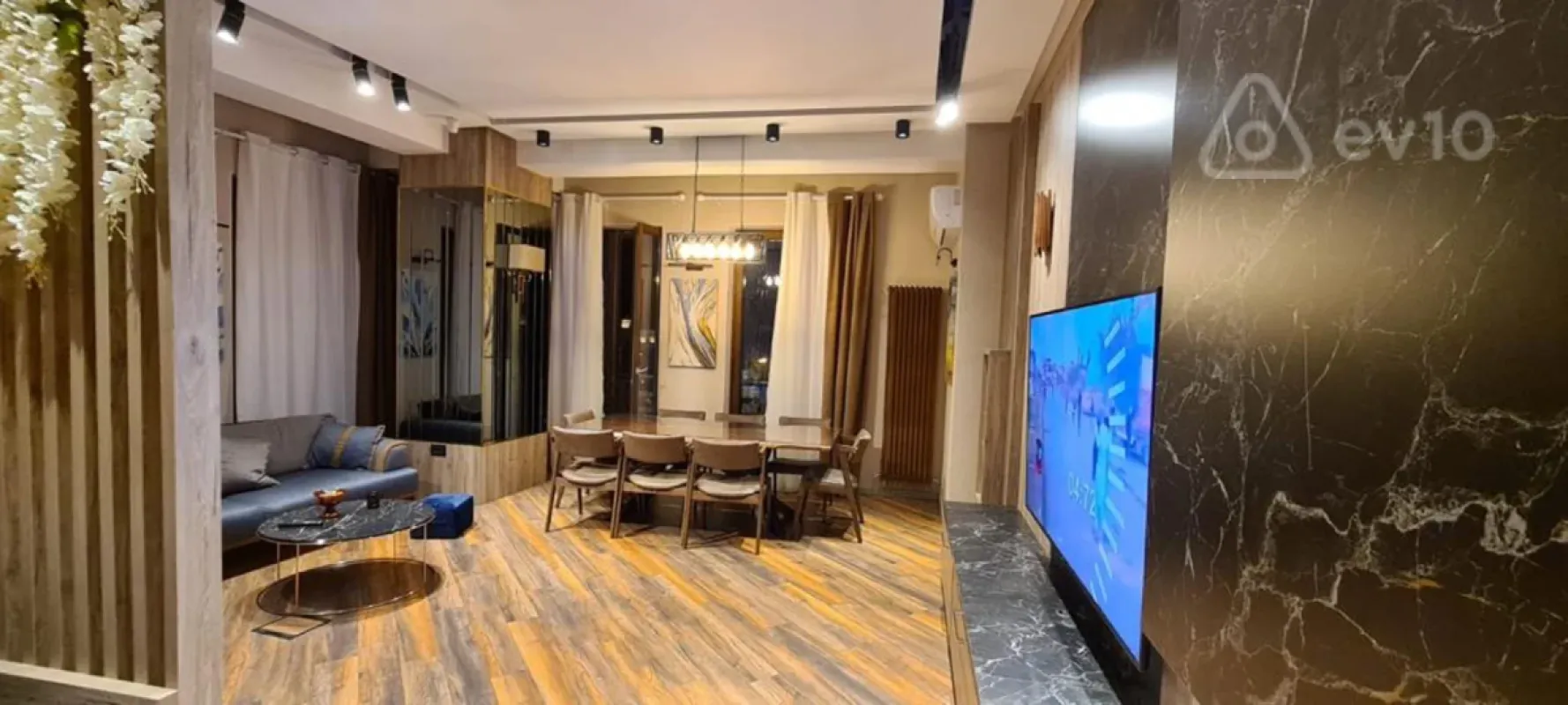 Kirayə verilir 5 otaqlı yeni tikili 250 m²