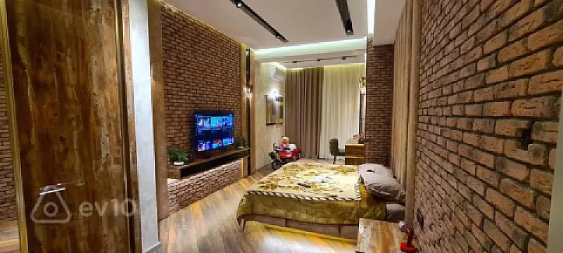 Kirayə verilir 5 otaqlı yeni tikili 250 m²