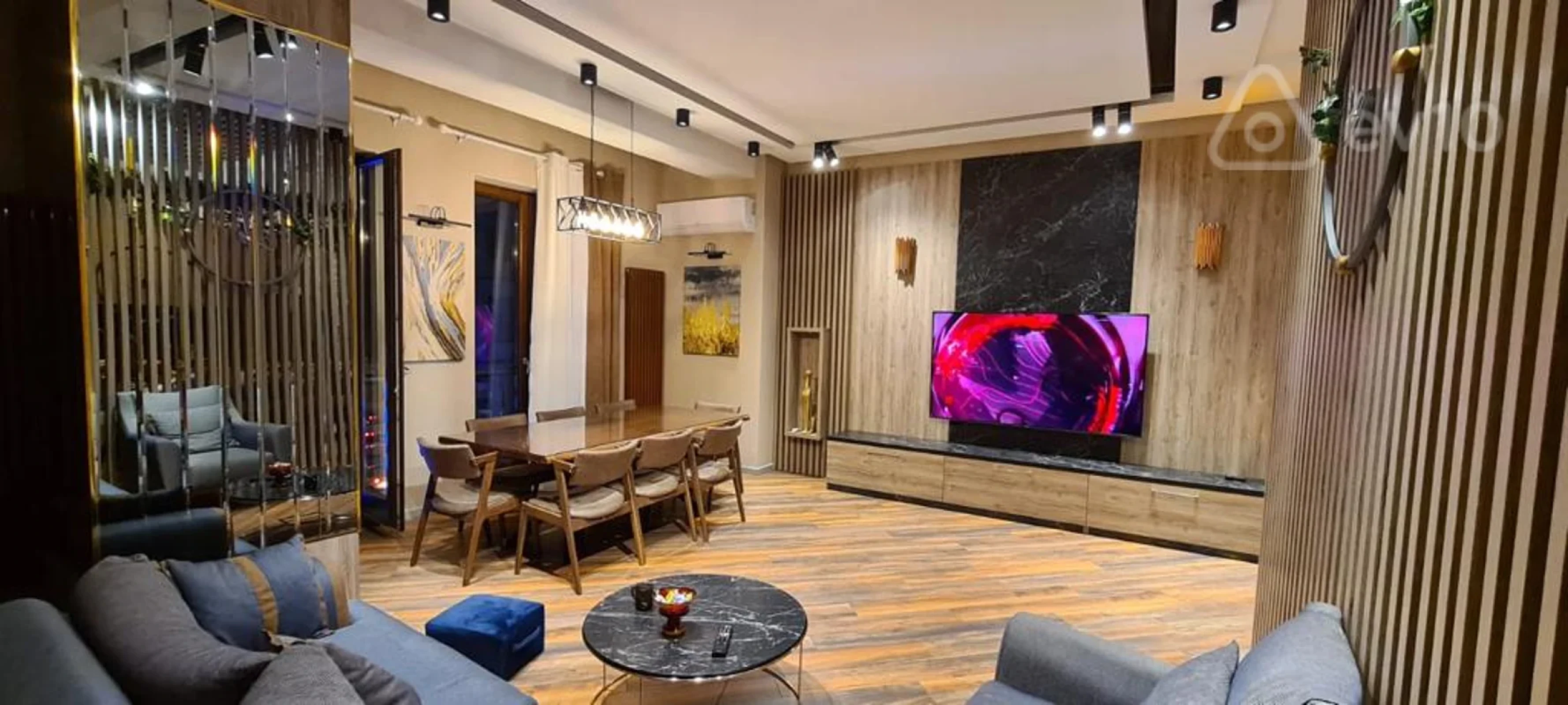 Kirayə verilir 5 otaqlı yeni tikili 250 m²